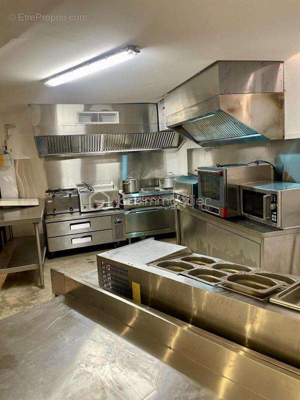 Commerce à MONTREUIL