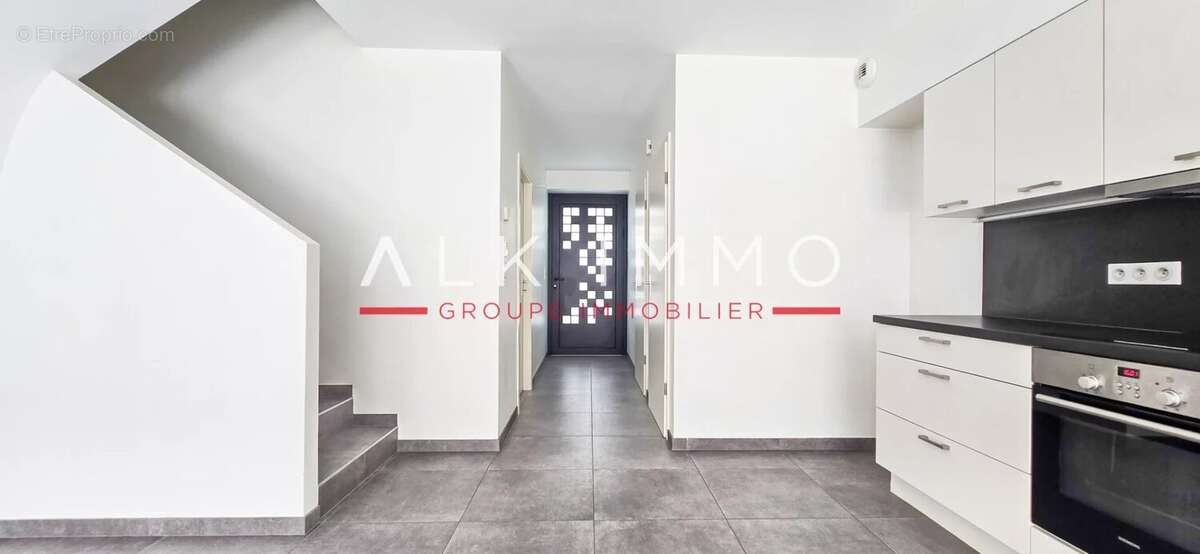 Appartement T5 - 106 m2 - photo 7