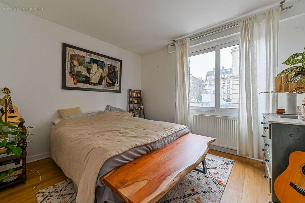 Appartement à PARIS-18E