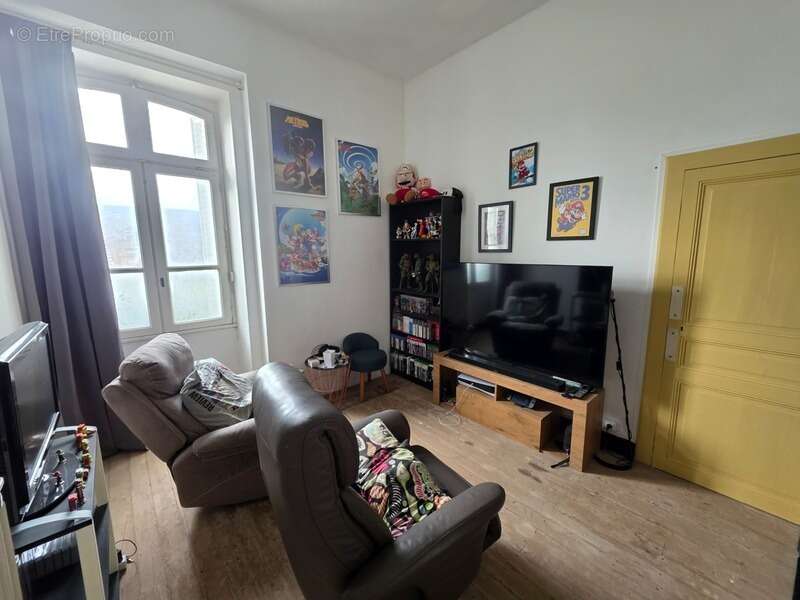 Maison à CHATEAUPONSAC