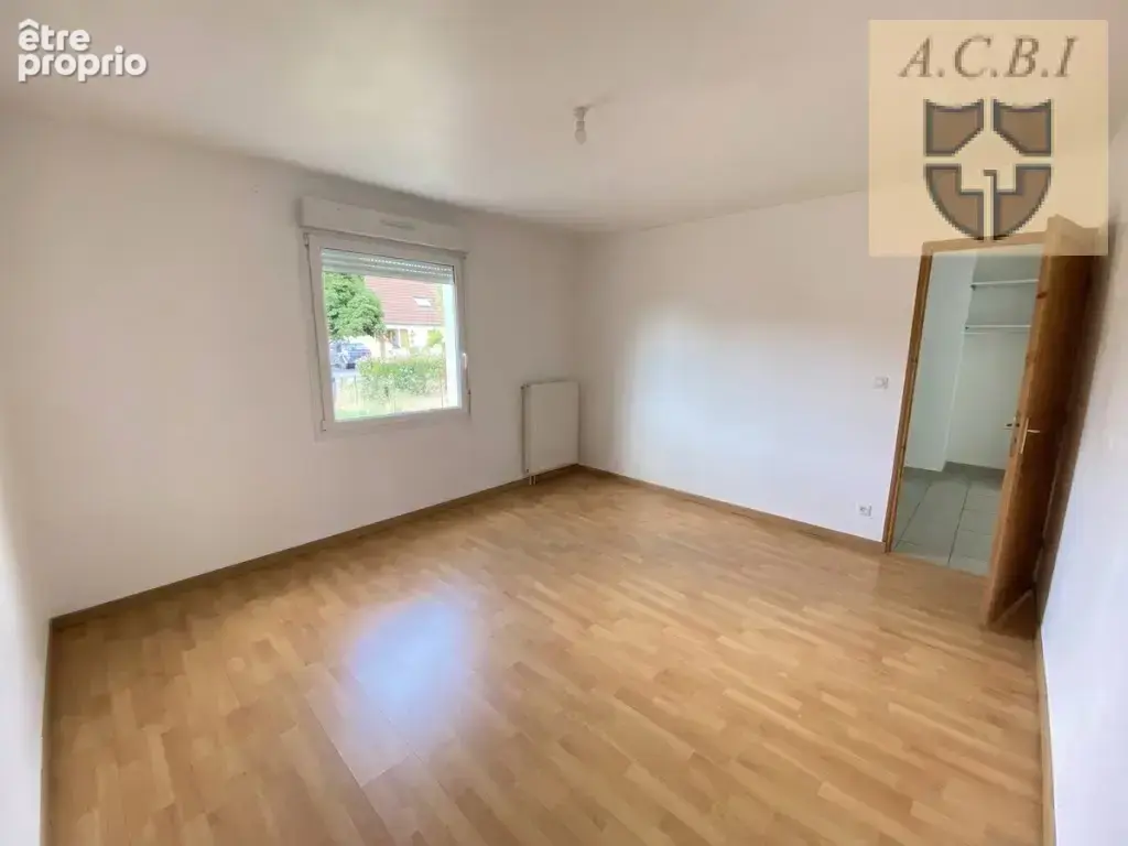 Belle maison familiale aux portes de vendôme - opportunites investisseur - photo 4