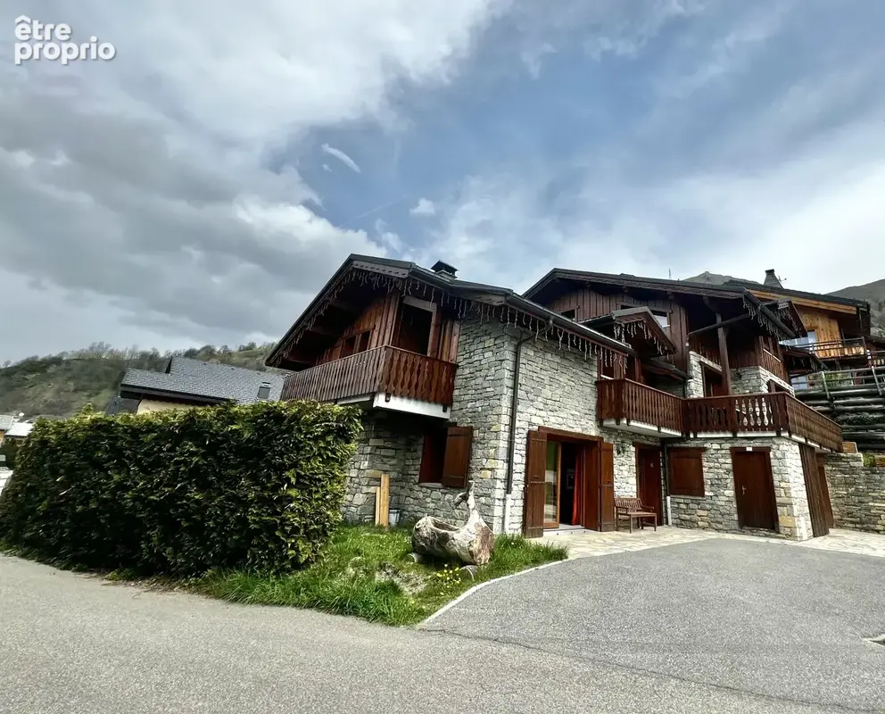 magnifique chalet 300m2 habitables 11 chambres Villarabout - photo 2
