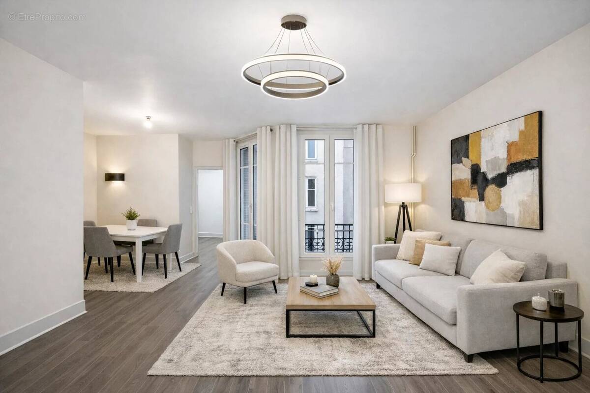 Appartement à PARIS-7E