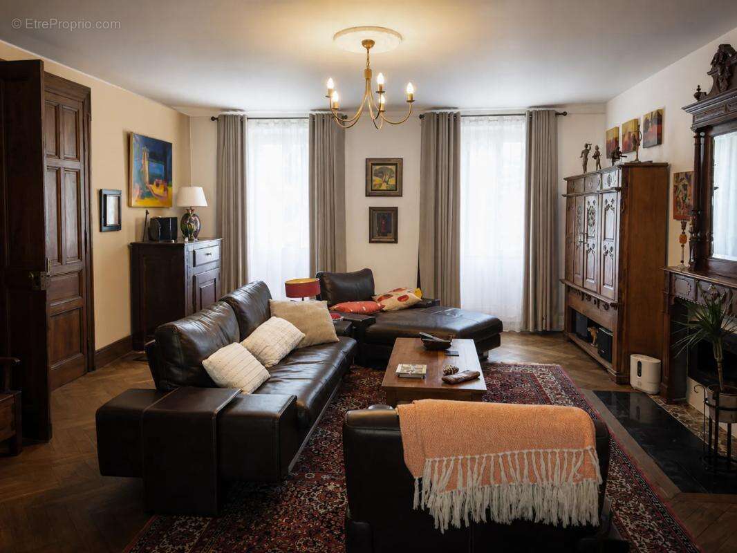 Ensemble immobilier - 3 maisons mitoyennes - Labastide-Rouairoux - photo 4