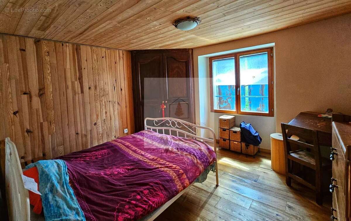 Maison à CHAMBORIGAUD