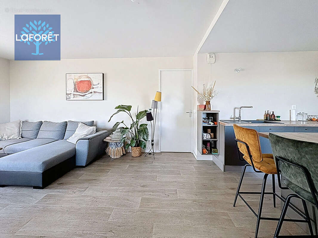 Appartement à VAULX-EN-VELIN