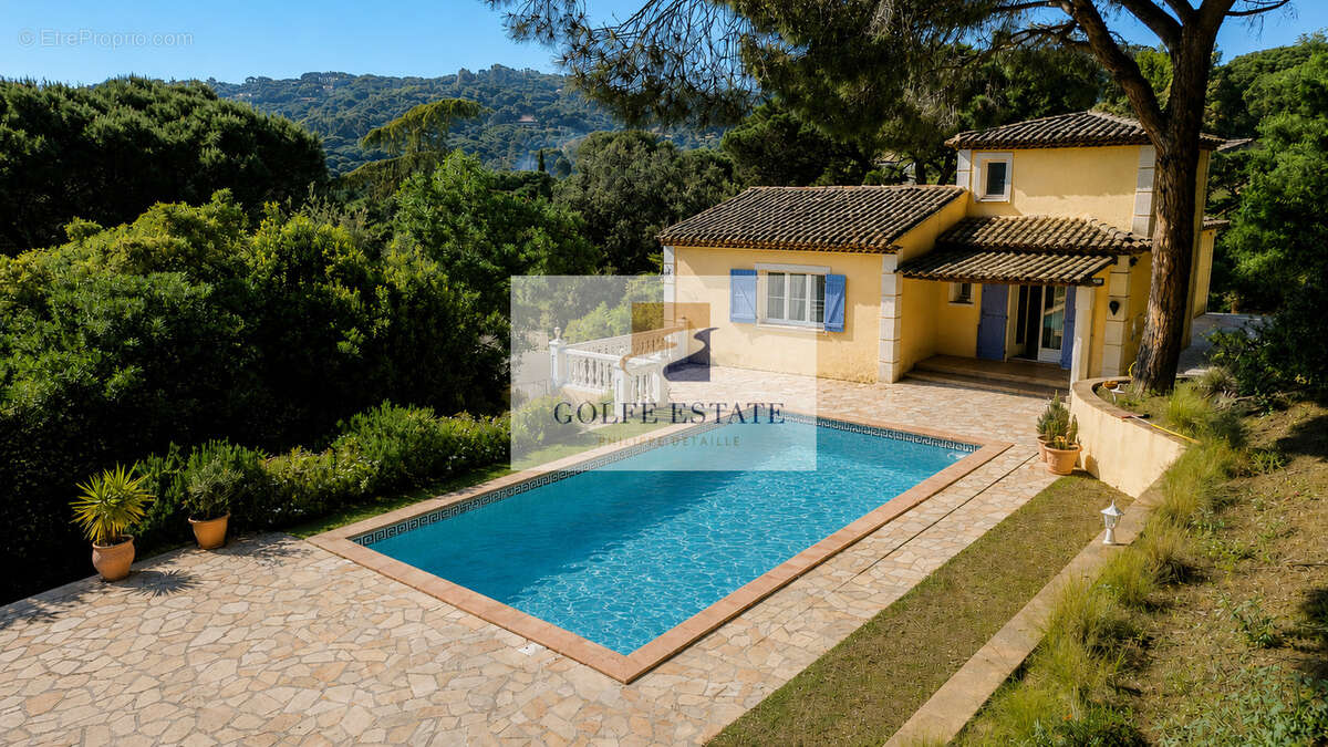 Maison à LA CROIX-VALMER