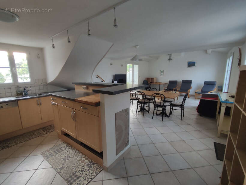 Maison à L&#039;EPINE