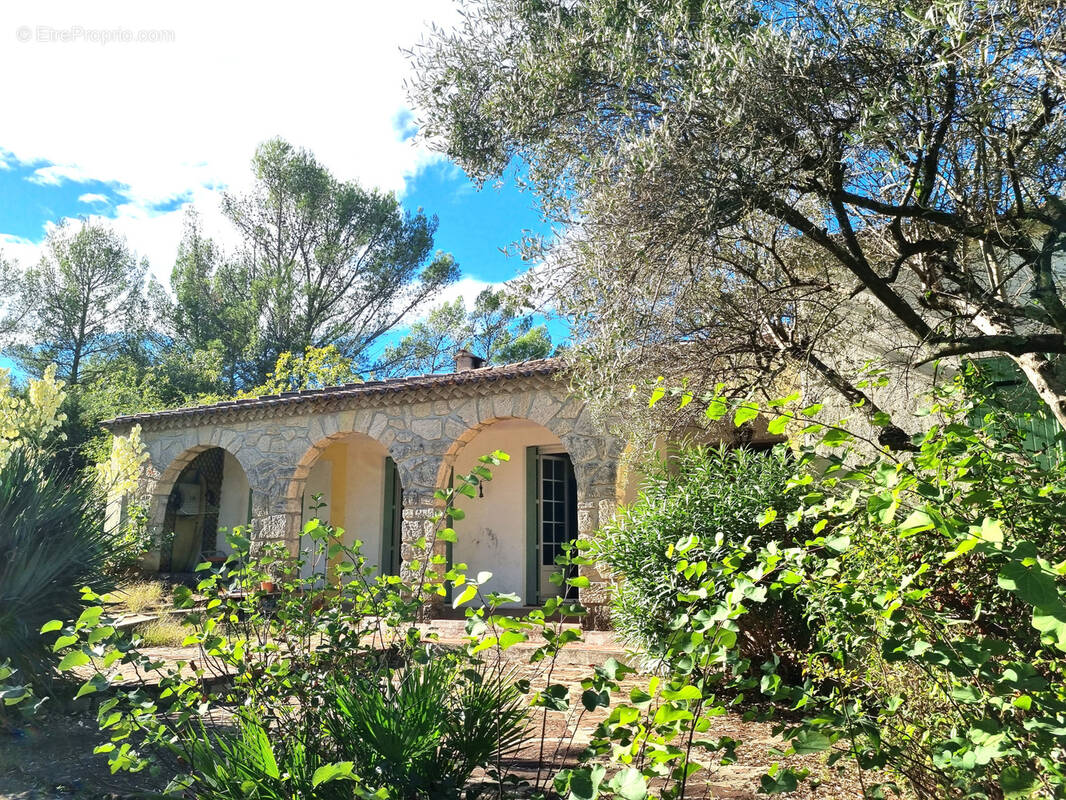 Maison à MONTFERRIER-SUR-LEZ