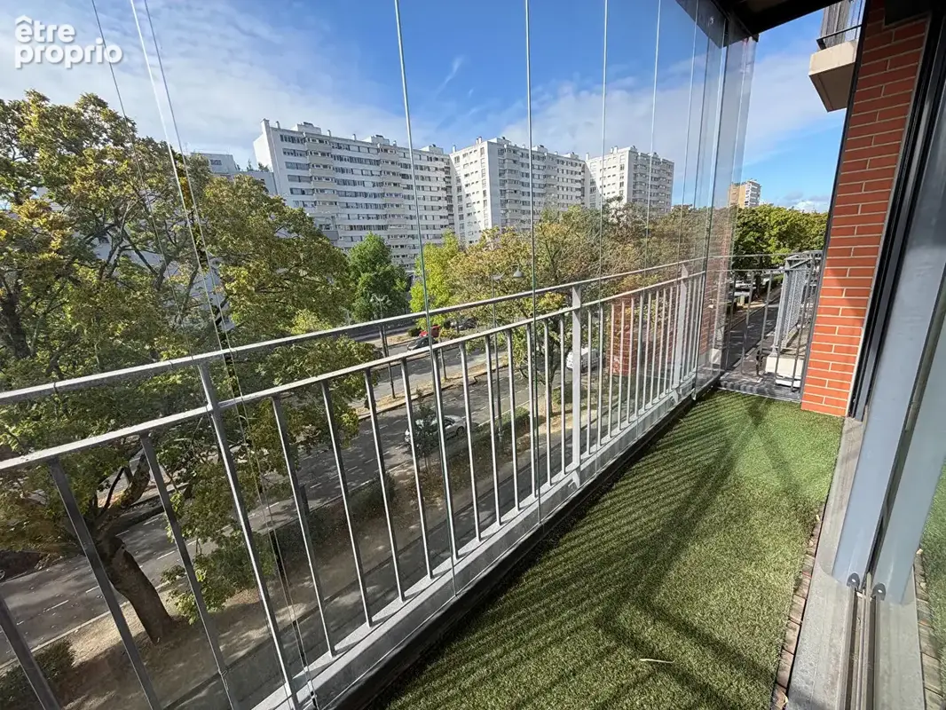 Appartement de 78 m², grand salon séjour avec balcon - photo 4