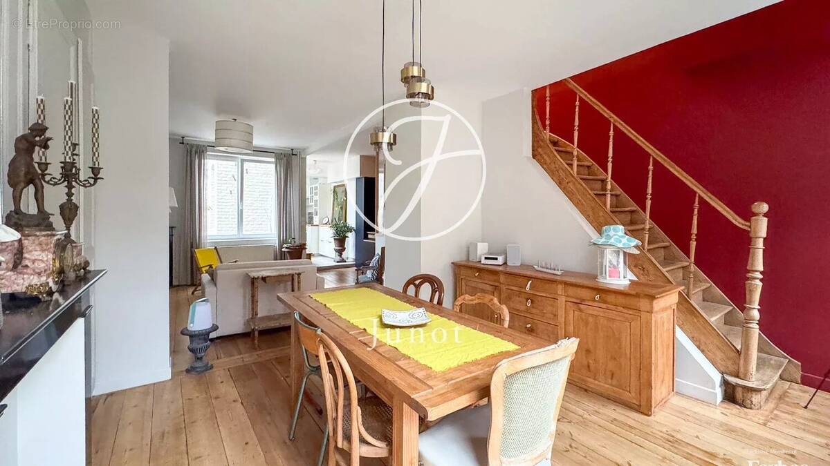 Appartement à LA MADELEINE