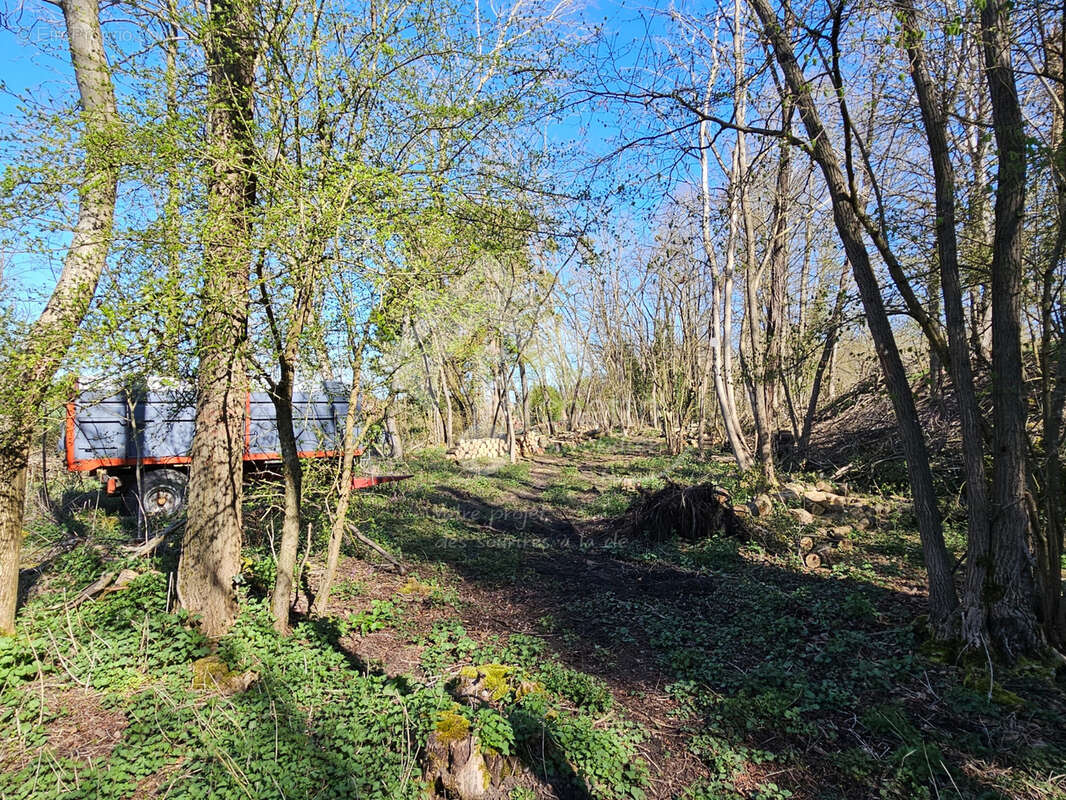 Maison à CHAVROCHES