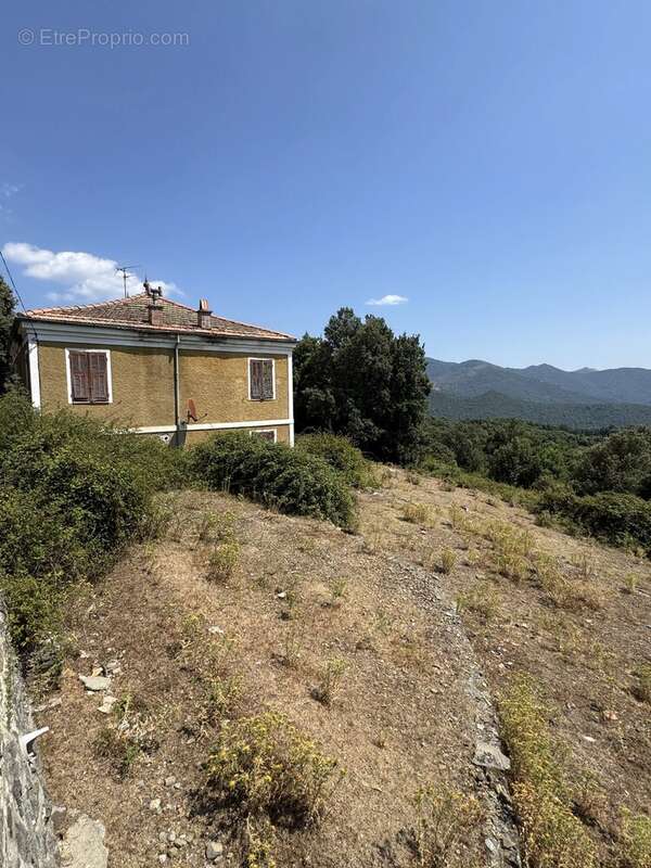 Sermano, maison de maître à rénover - photo 6