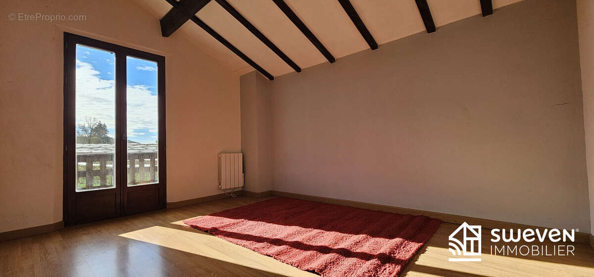 Maison à MONTPEZAT-DE-QUERCY