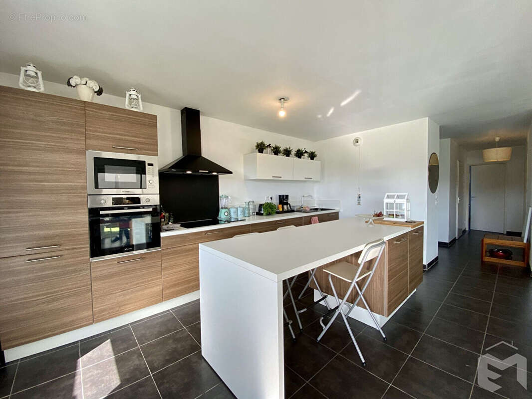 Beauzelle - Appartement - 4 pièces - 93m² - grande terrasse de 111m² - photo 2