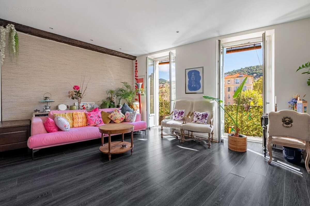 Appartement à NICE