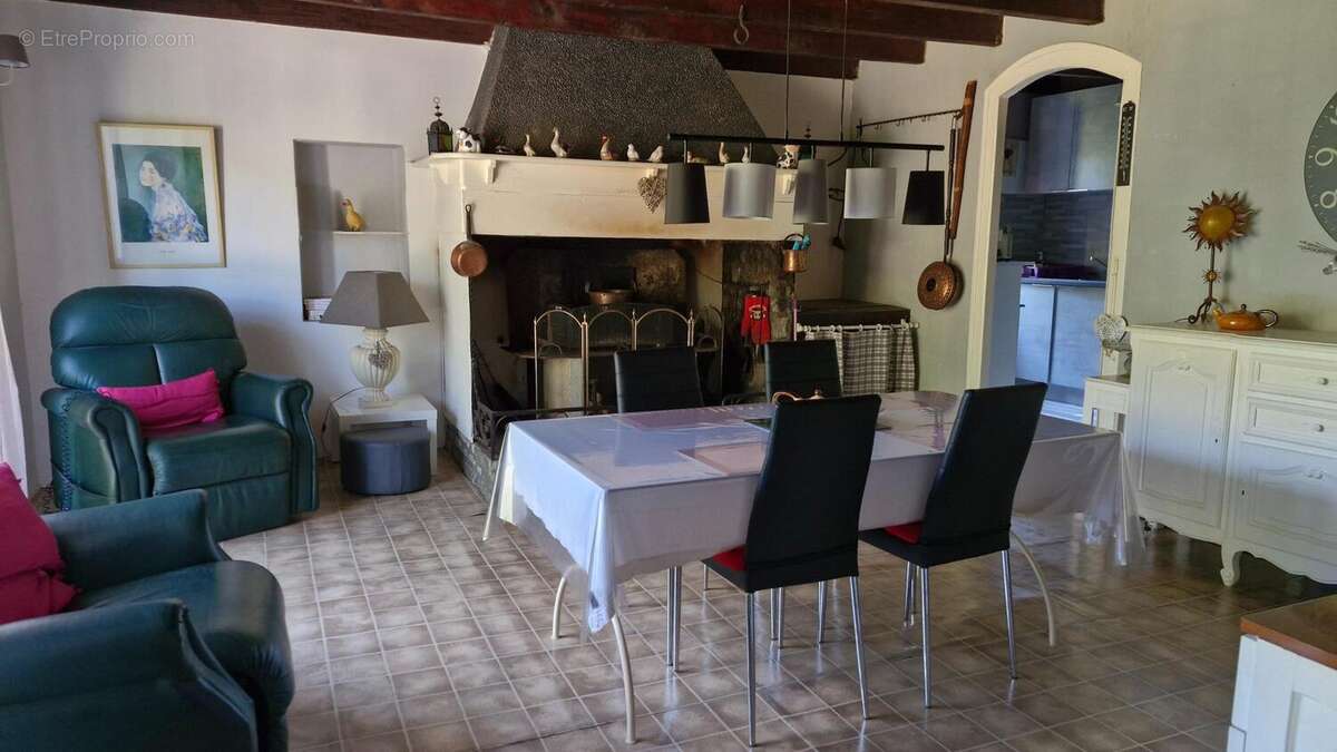 Photo 5 - Maison à ESPERAUSSES