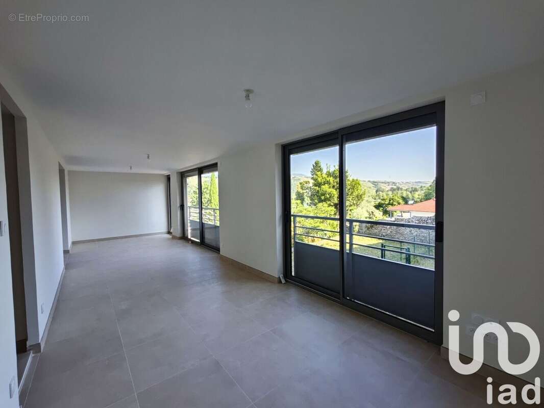 Photo 3 - Maison à SAINT-CLAIR-DU-RHONE