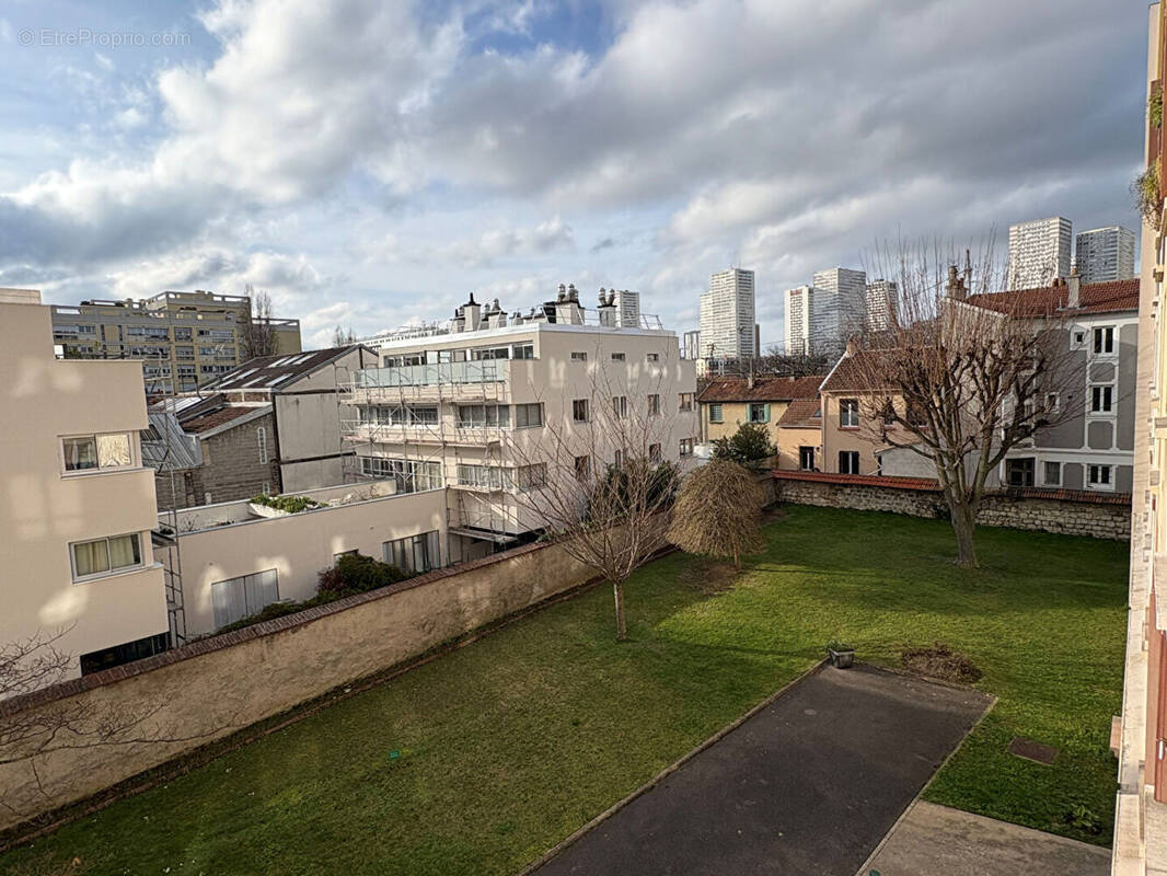 Appartement à IVRY-SUR-SEINE