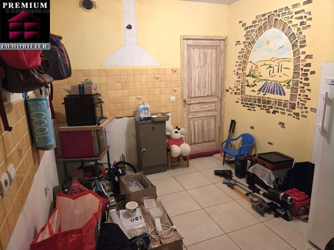 Maison à SAINT-ESTEVE