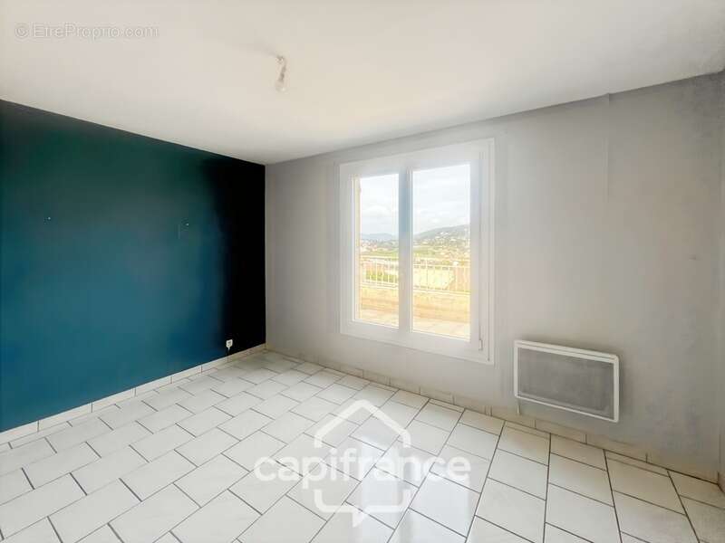 Maison à CARQUEIRANNE