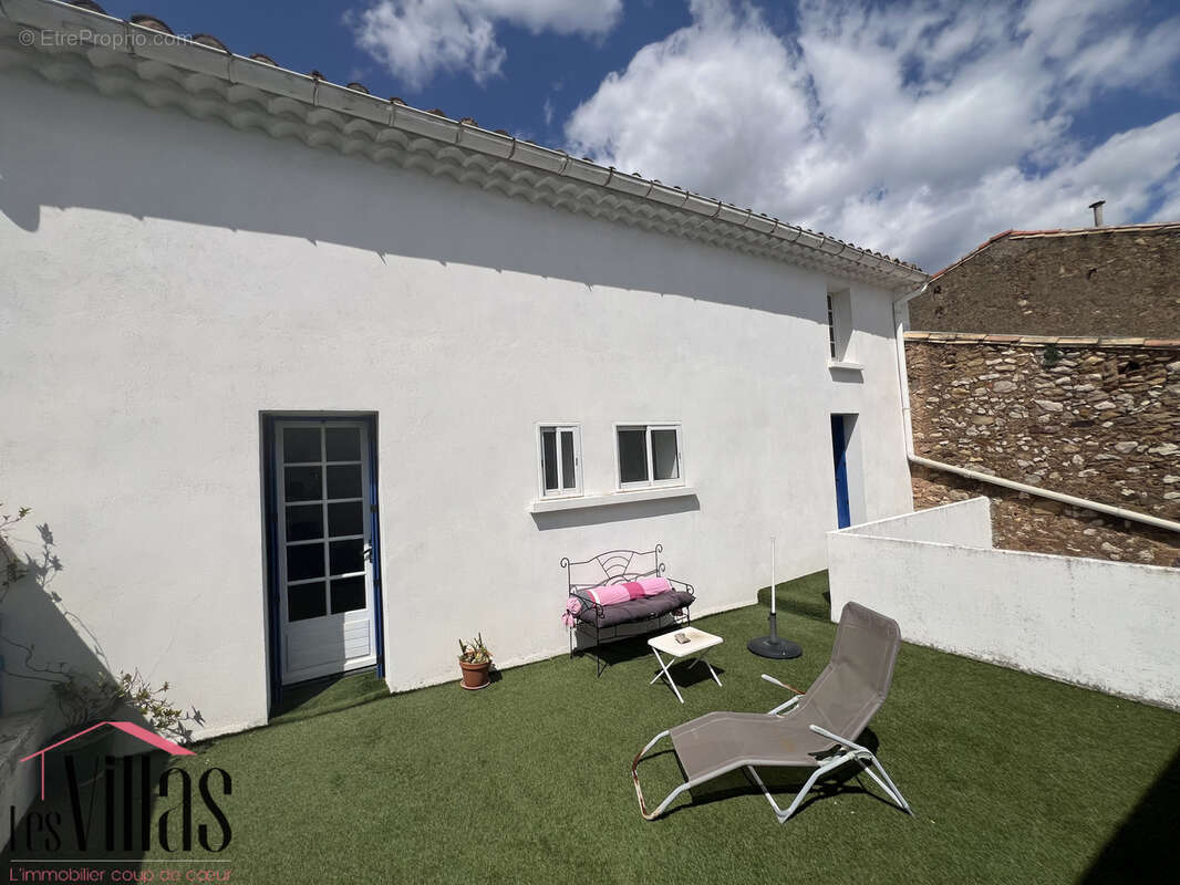 Maison à THEZAN-DES-CORBIERES