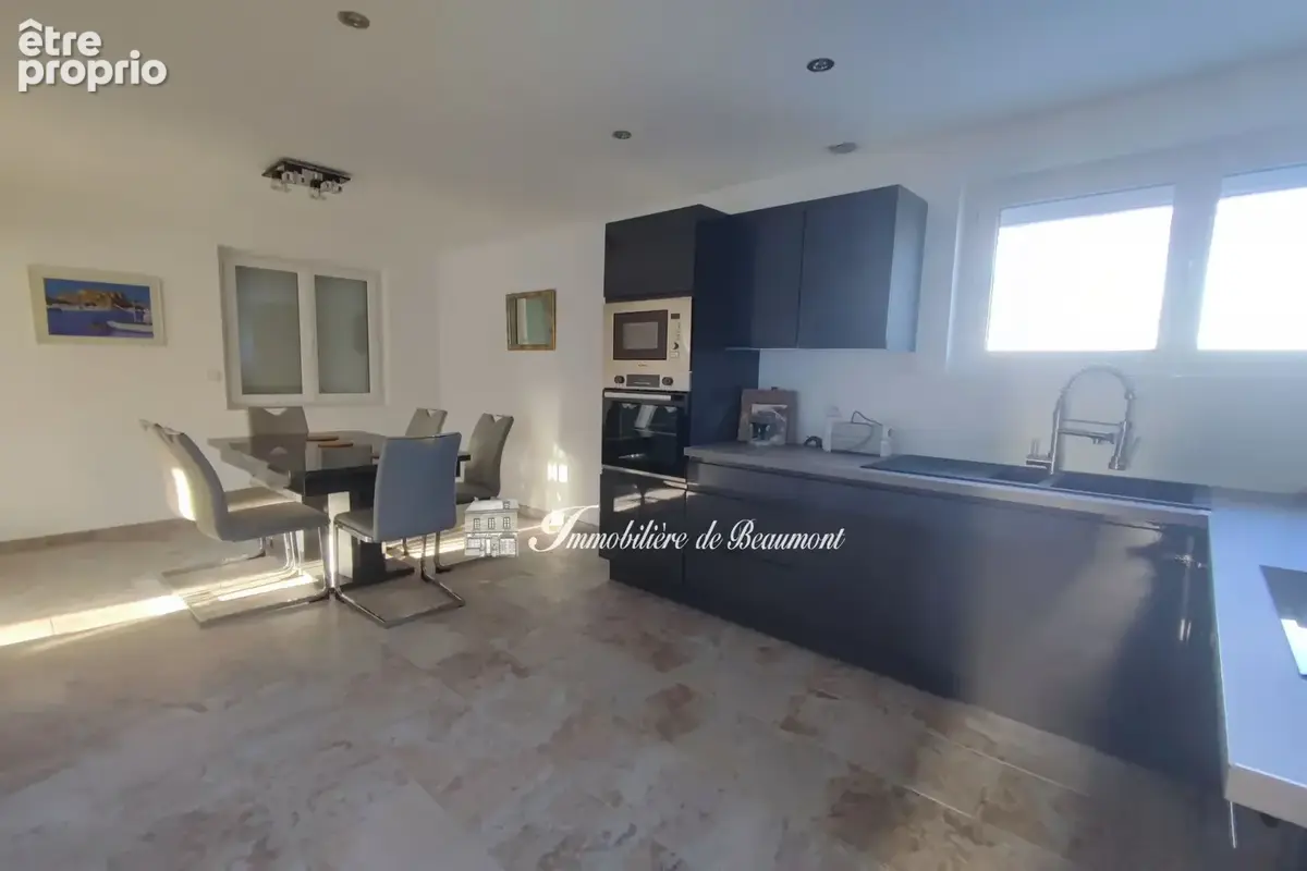 Maison 85 m² à Beaumont-Le-Roger  - photo 8