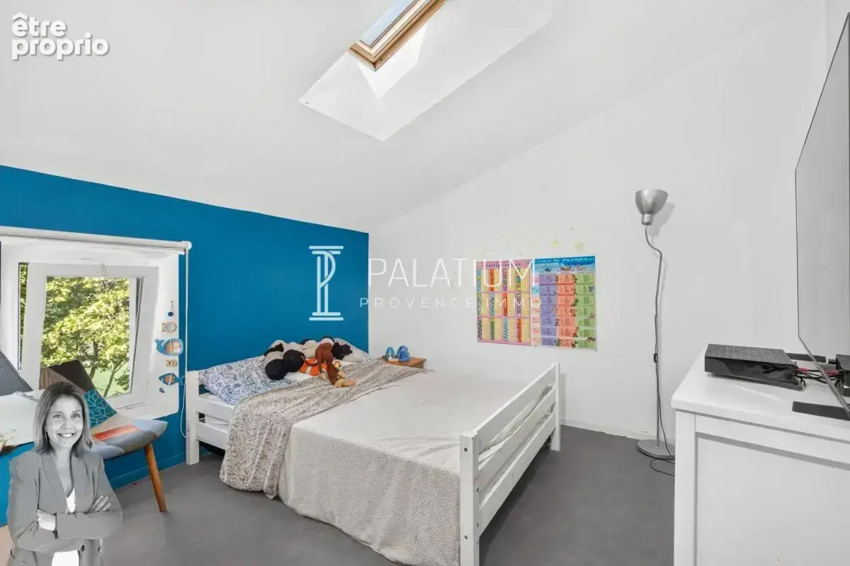 Sorgues- Grande maison de ville avec 3 studios indépendants et vue sur parc; - photo 13