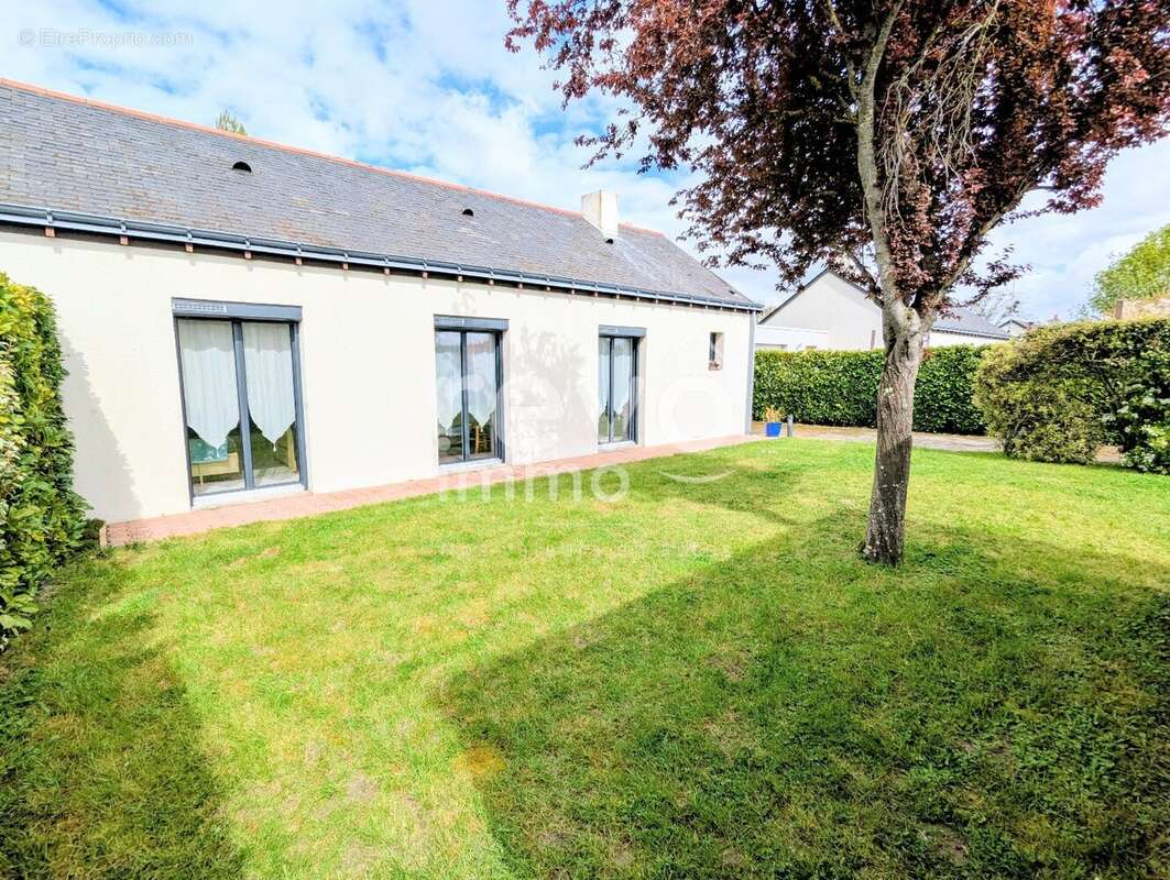 Maison à BOUCHEMAINE