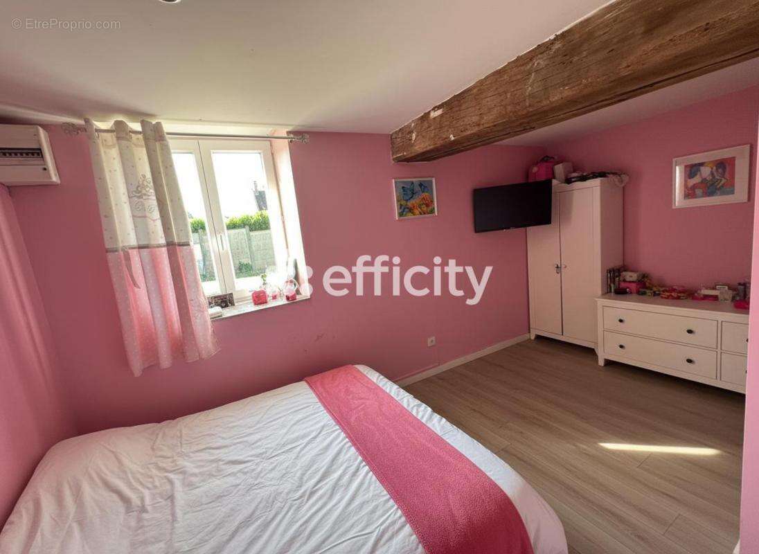 Maison 107 m² à Saulnieres  - photo 7