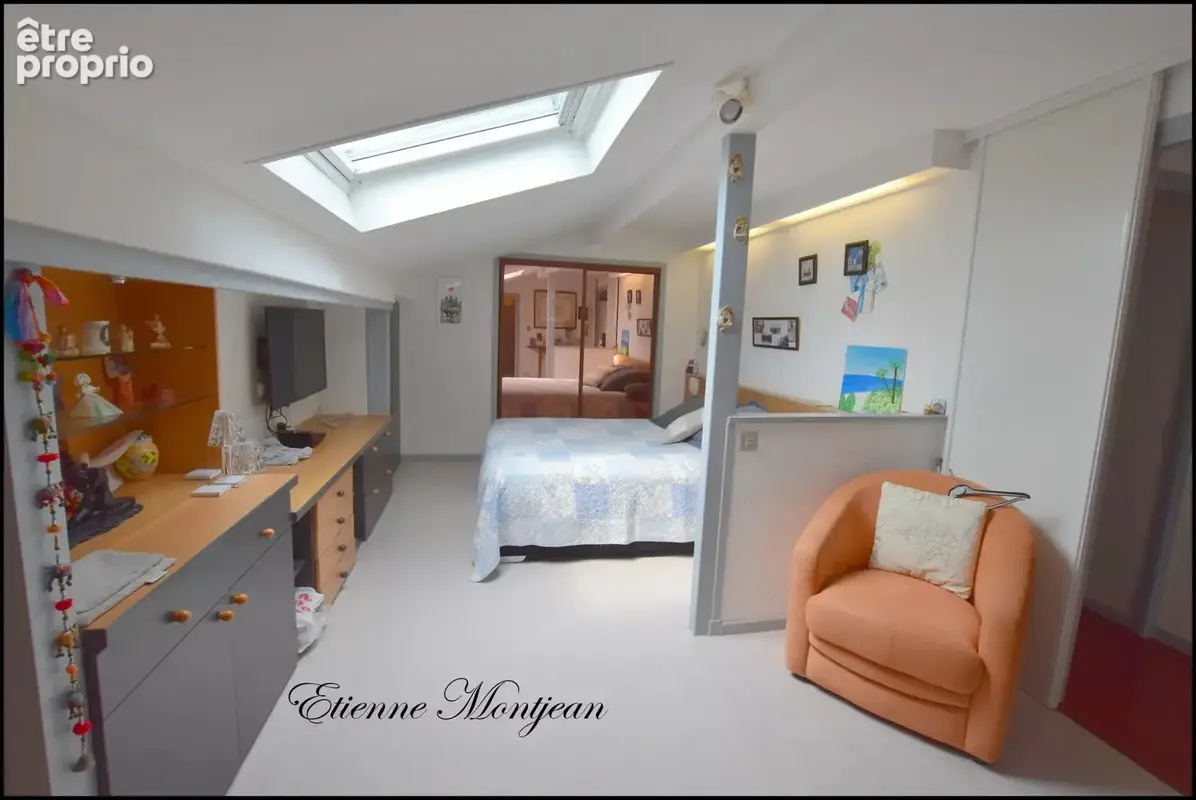 Maison 256 m² à Espere  - photo 9