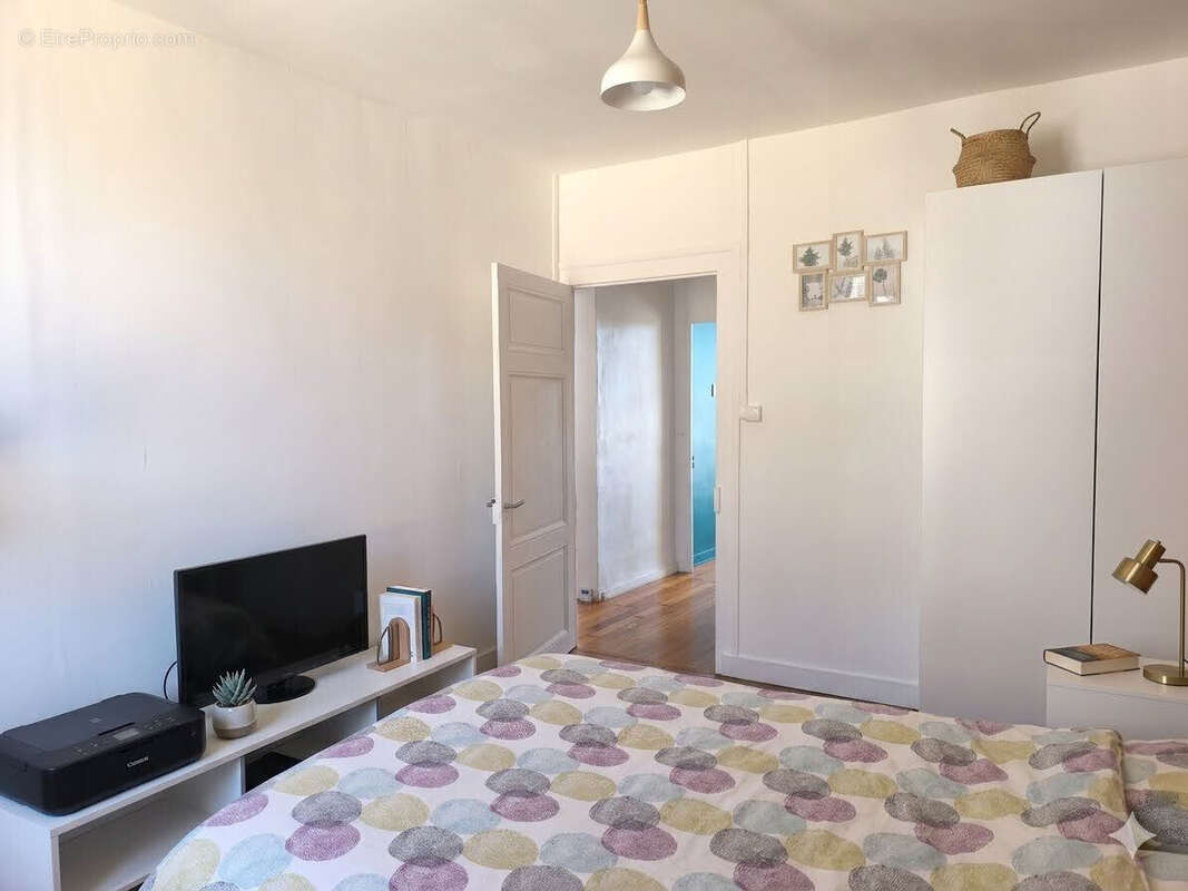 Maison 98 m² à Saint-Jean-Le-Vieux  - photo 7