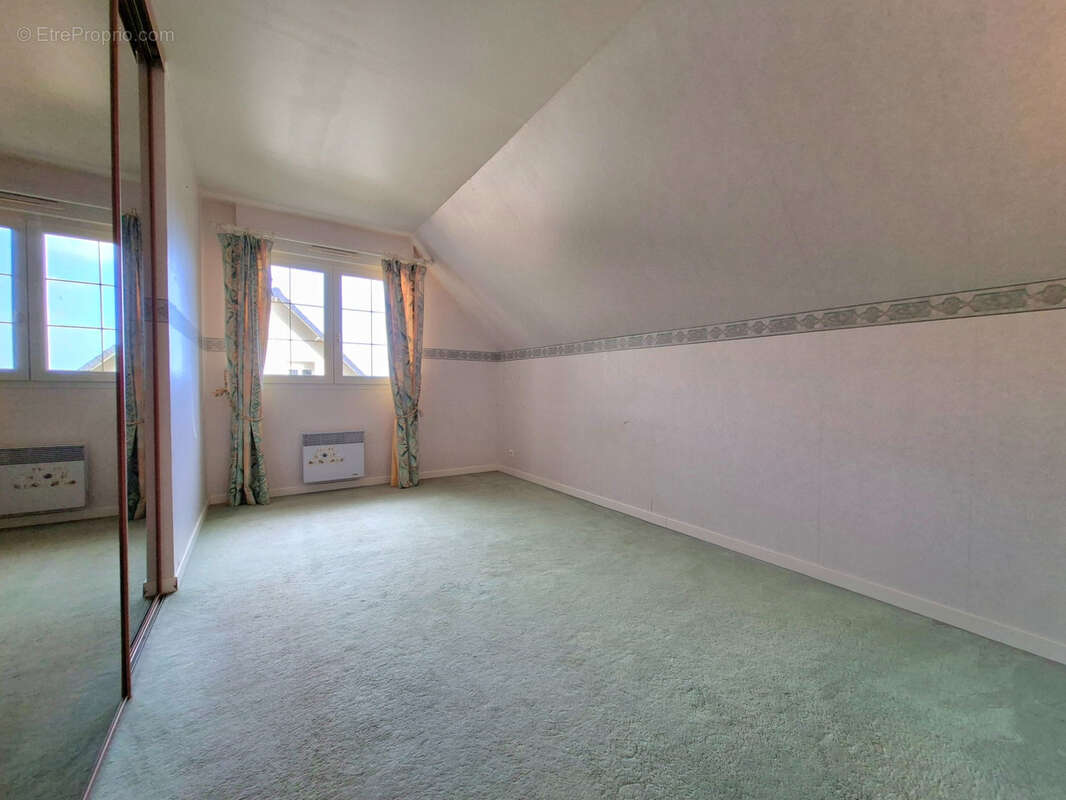 Maison à SAINT-NICOLAS-D'ALIERMONT