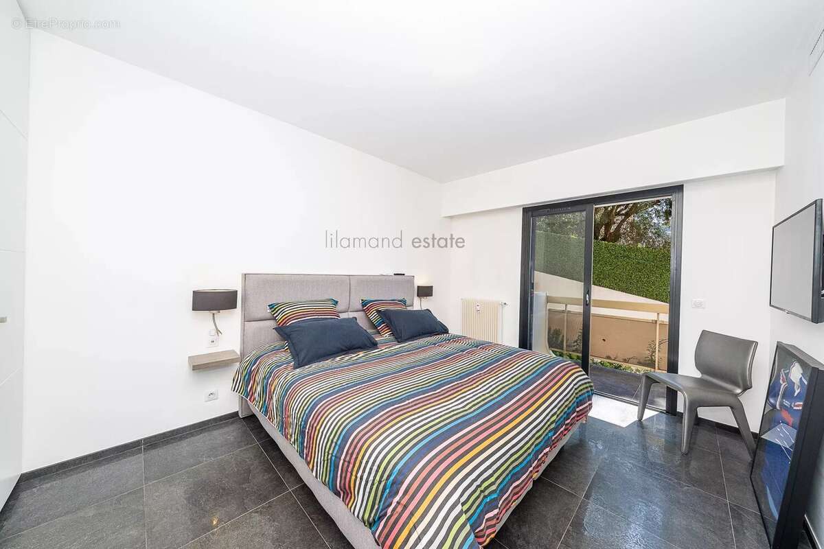 Le cannet victoria - appartement 4 pieces - vue panoramique - photo 14