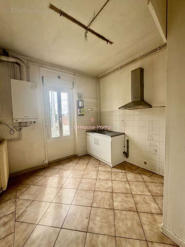 Appartement à CHALETTE-SUR-LOING