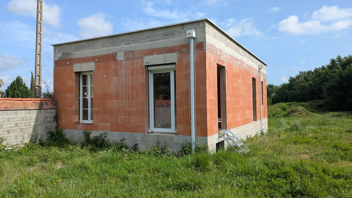 Maison à GRAZAC