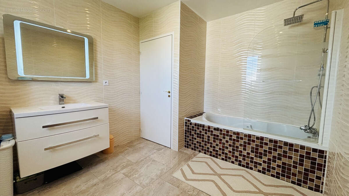 Maison à CHATEAUDUN