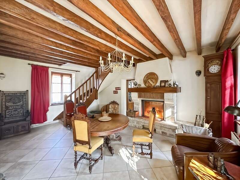 FONTAINEBLEAU SUD à 25mn, Longère de 220 m2 - Parc arboré de 6 332 m2 - photo 10
