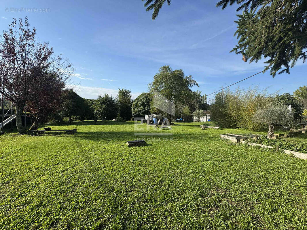 Maison à MOMBRIER