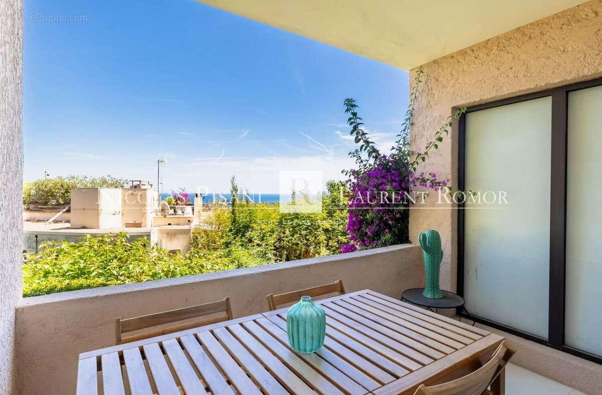 Appartement à VILLEFRANCHE-SUR-MER