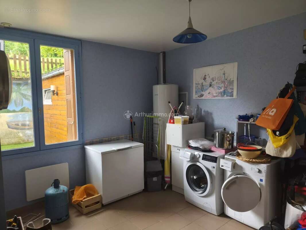 Maison à COURDEMANCHE