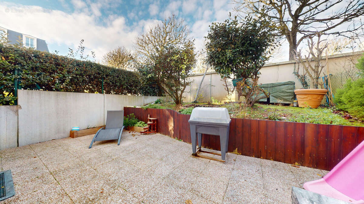 Appartement à THIAIS