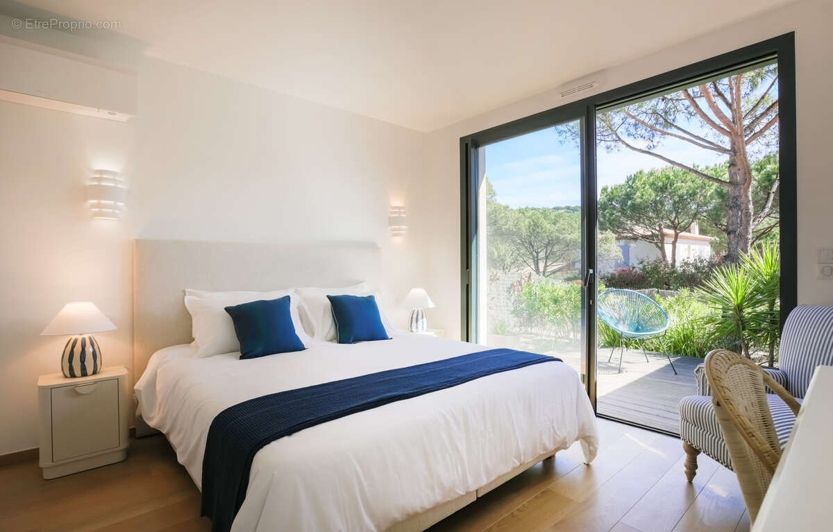 Maison à LA CROIX-VALMER