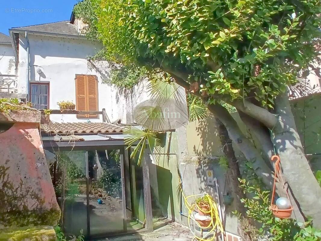 Maison à OLORON-SAINTE-MARIE