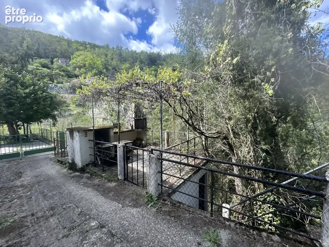 Maison avec terrain de 764 m2 - photo 2