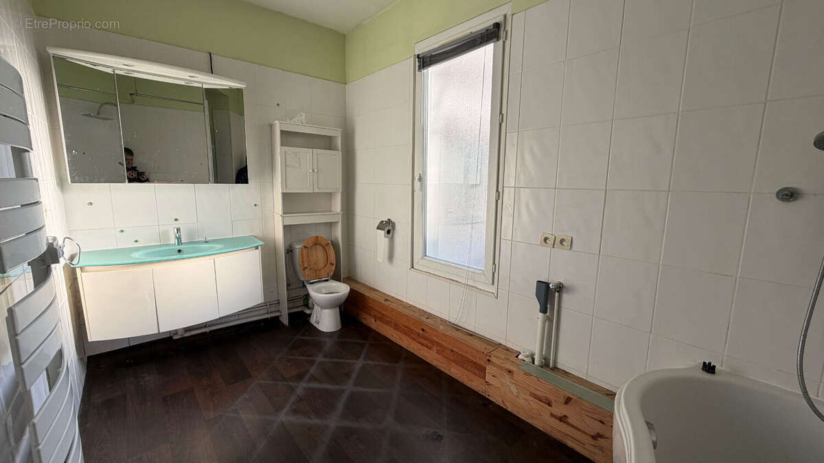 Maison à MARTIGNAS-SUR-JALLE