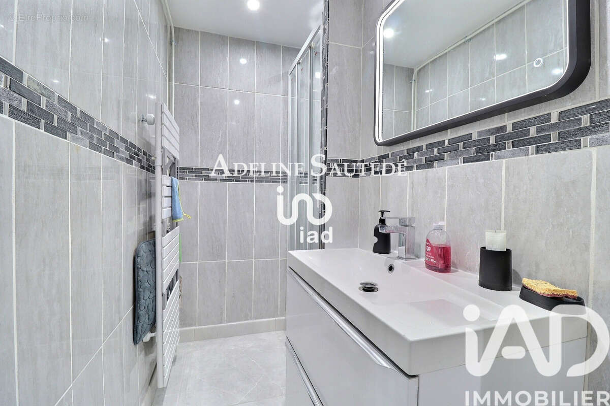 Photo 8 - Appartement à MARSEILLE-9E