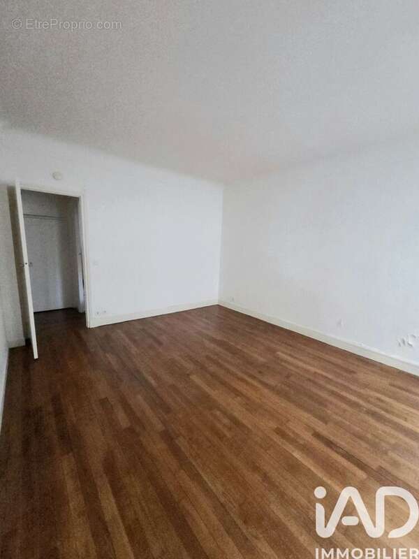 Photo 5 - Appartement à PARIS-15E