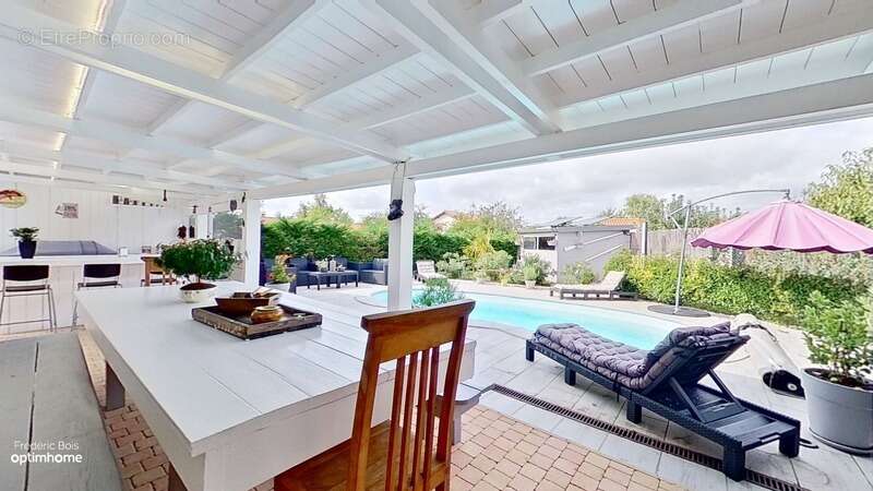 Maison à MONTMERLE-SUR-SAONE