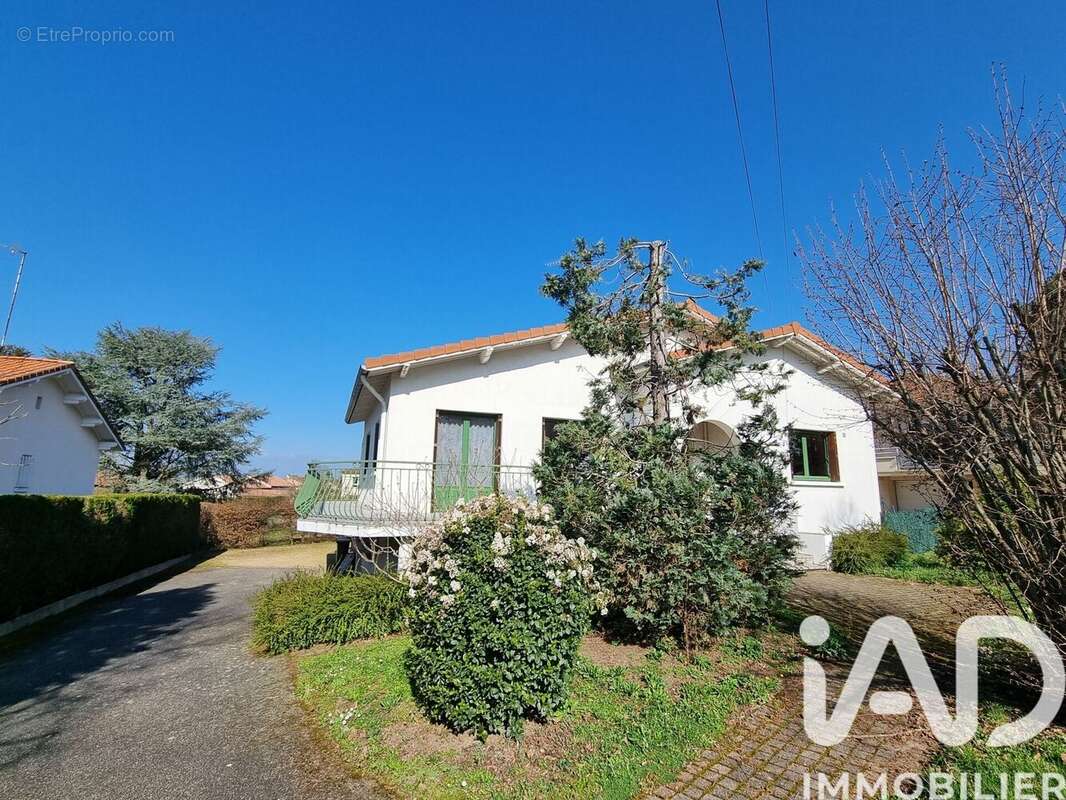 Photo 2 - Maison à SAINT-GALMIER